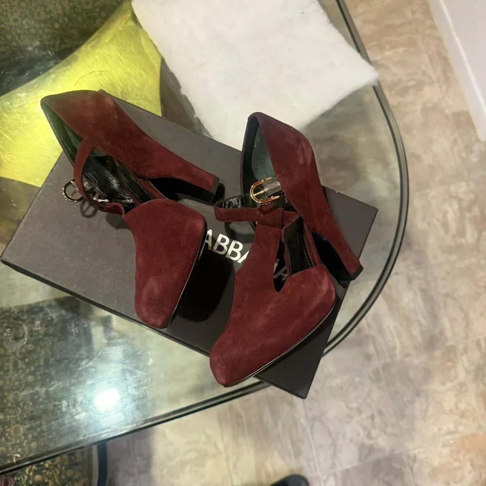 Women - New and never worn Dolce and Gabbana wine Mary Jane style shoes. - Picture 4 of 4